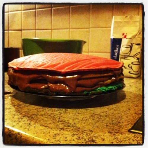 Moussed up caek