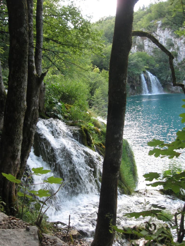 Waterfalliness Waterfalliness