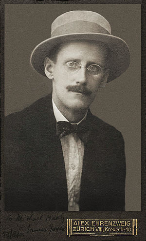 James Joyce, 1 photographic print, b&w, cartes... James Joyce, 1 photographic print, b&w, cartes...